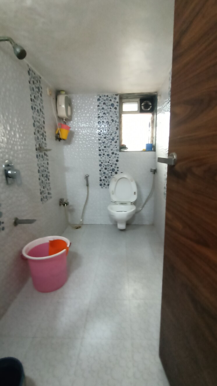 Bathroom, bethel-apartment-mira-road 3 Bedroom 1350 Sq.Ft. Apartment In Mira Road East Thane 8820944