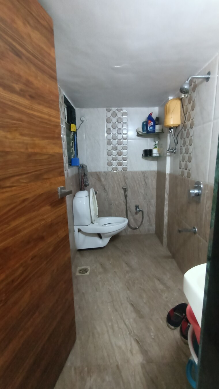 Bathroom, bethel-apartment-mira-road 3 Bedroom 1350 Sq.Ft. Apartment In Mira Road East Thane 8820944