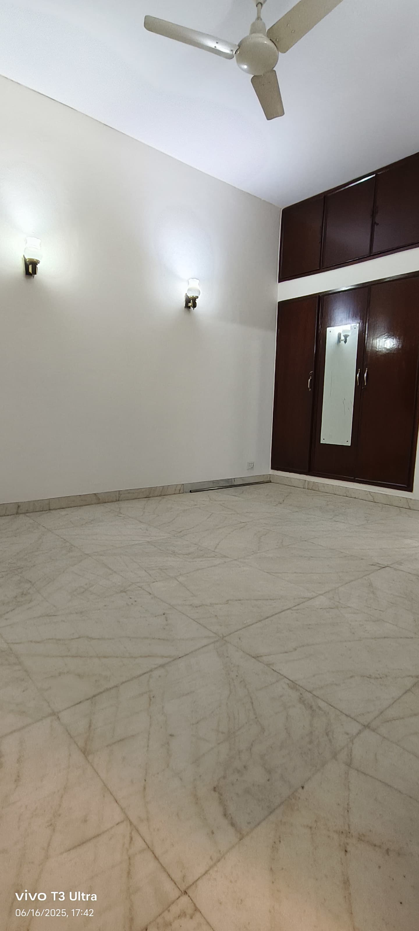 3 BHK Builder Floor For Rent in Panchsheel Enclave