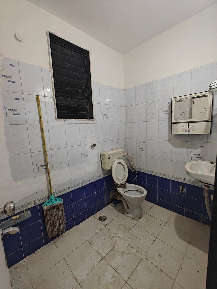 Bathroom, seawoods 2 Bedroom 1050 Sq.Ft. Apartment In Seawoods Navi Mumbai 8820948