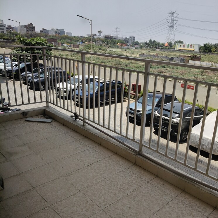 Balcony, suncity-avenue-102 2 Bedroom 532 Sq.Ft. Apartment In Sector 102 Gurgaon 8820964