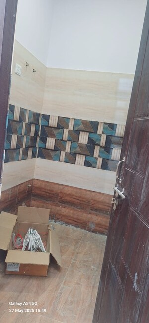 Furnished Amenities in 2 BHK Independent House at Chinhat – for Sale