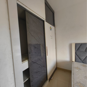 Building Lobby in 1 BHK Apartment at AVL 36 Gurgaon, Sector 36a – for Rent
