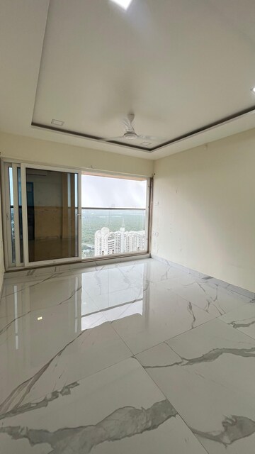 Bedroom in 2 BHK Apartment at Andheri West – for Rent