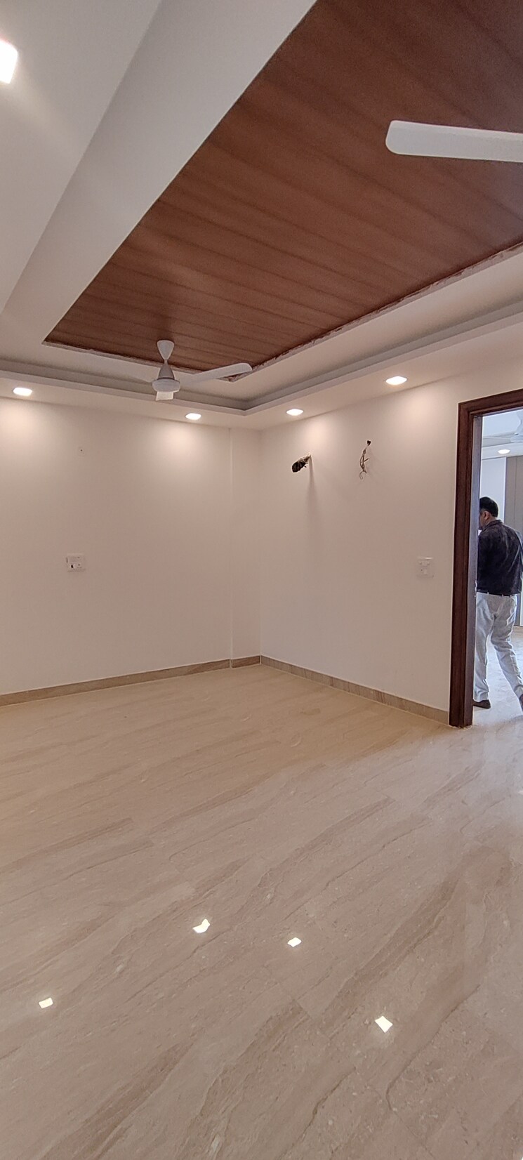 Room, sector 84 3 Bedroom 146 Sq.Yd. Builder Floor In Sector 84 Faridabad 8820988
