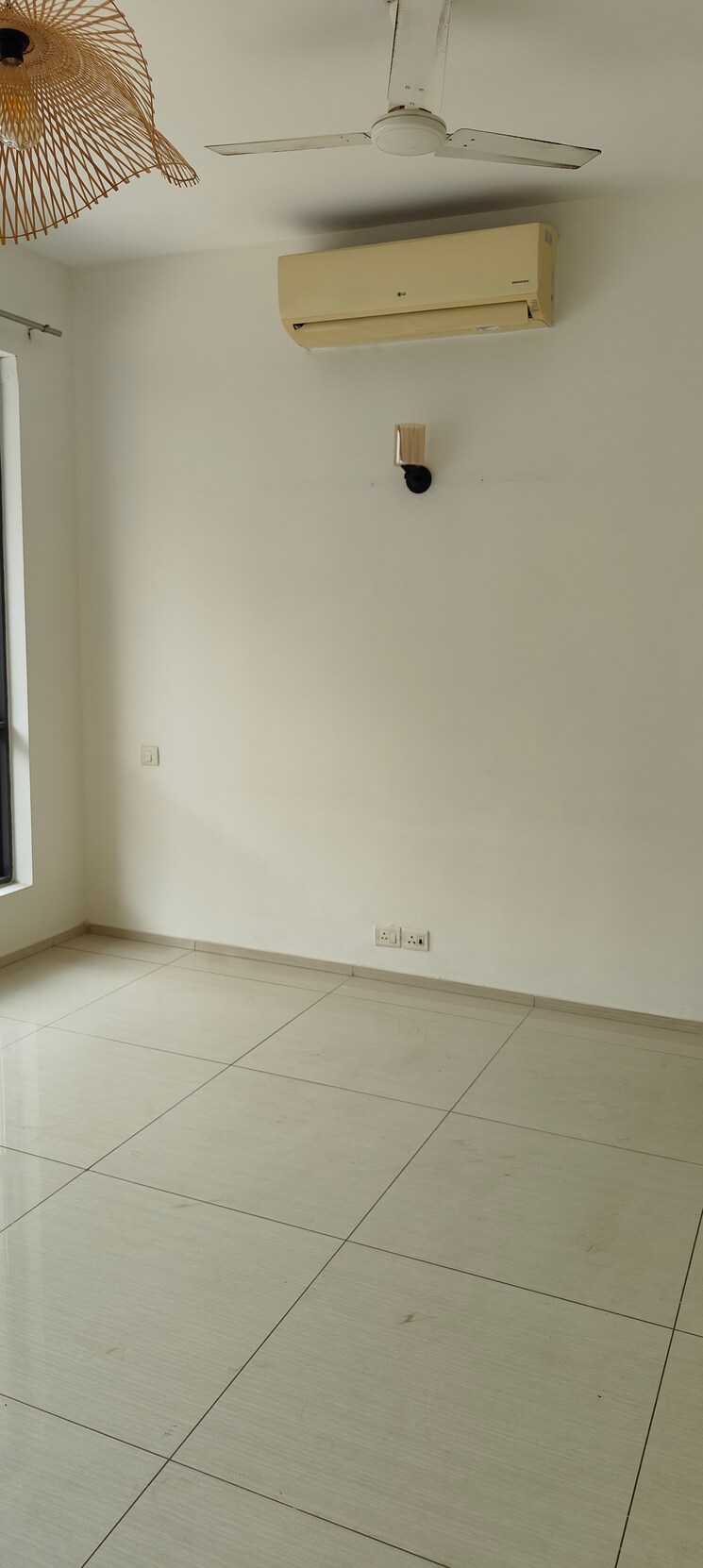 Master Bedroom, ireo-skyon 3 Bedroom 2045 Sq.Ft. Apartment In Sector 60 Gurgaon 8820986