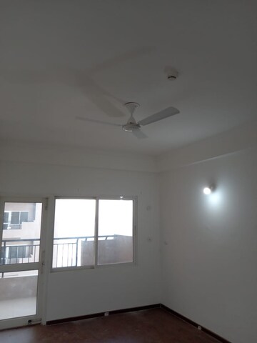 Room in 3 BHK Apartment at Ramprastha Awho, Sector 95 – for Rent