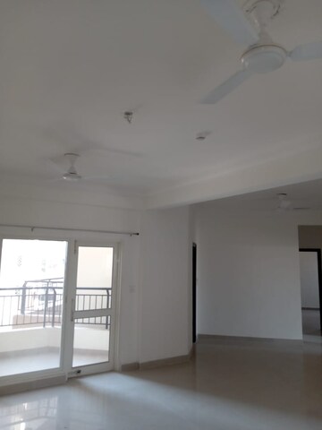 3 BHK Apartment For Rent in Ramprastha Awho, Sector 95
