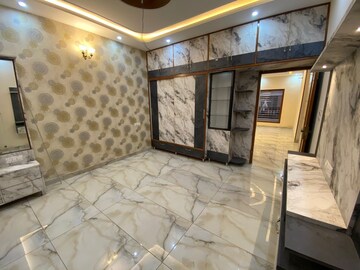 Room in 3 BHK Apartment at Sector 117 – for Rent