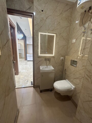 Bathroom in 3 BHK Builder Floor at Eros Rosewood City, Sector 49 – for Rent