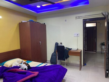 Room in  Pg at Gomti Nagar – for Rent