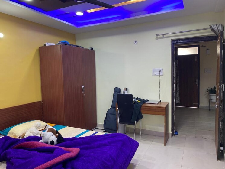 Room, gomti nagar Pg For Girls In Gomti Nagar 8821069