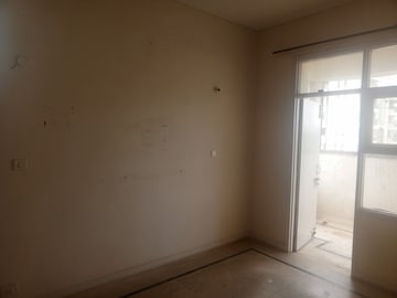 Master Bedroom in 3.5 BHK Apartment at Shakti the Sky Lark  Apartment, Sector 52 – for Rent