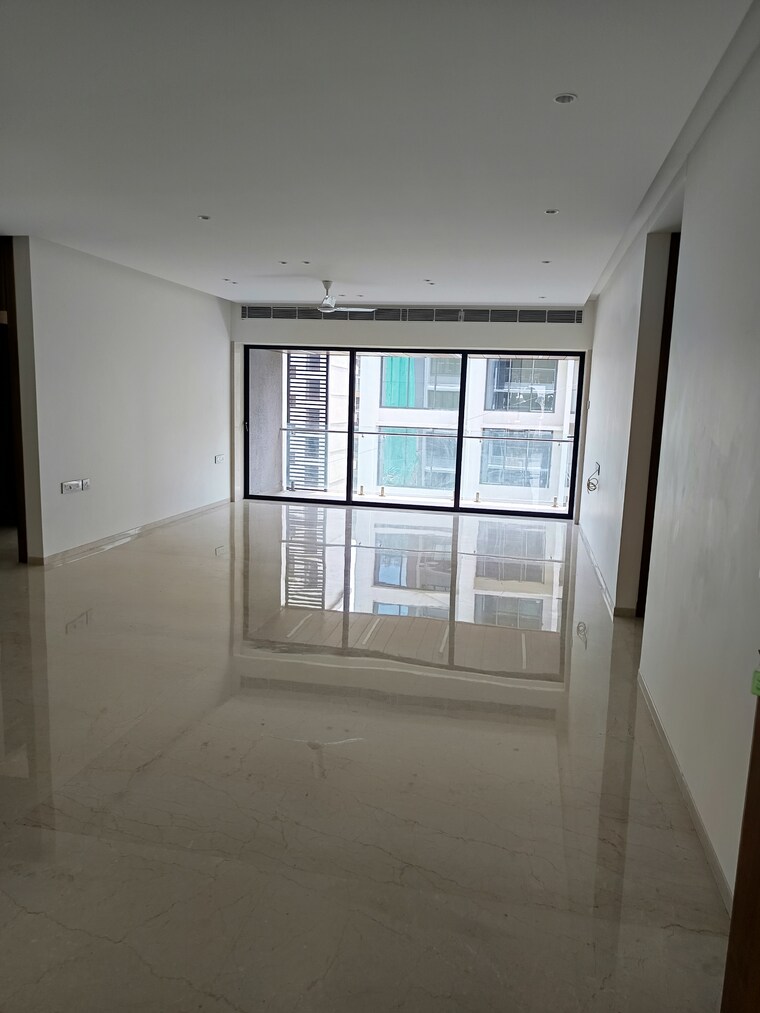 undefined, santacruz west 4 Bedroom 1735 Sq.Ft. Apartment In Santacruz West Mumbai 8821118