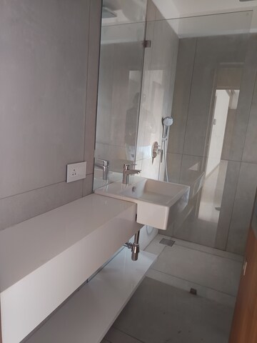 Bathroom in 4 BHK Apartment at Santacruz West – for Sale