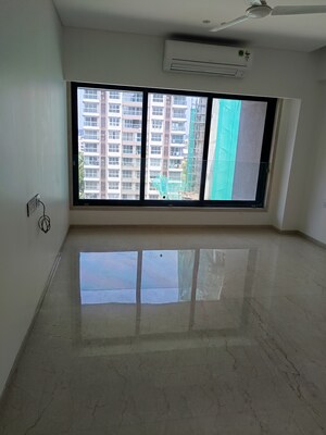 4 BHK Apartment For Sale in Santacruz West