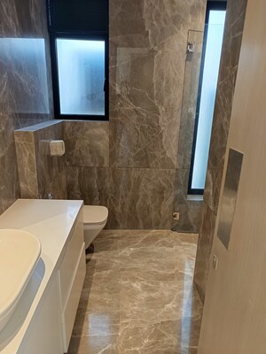 Bathroom in 4 BHK Apartment at Santacruz West – for Sale