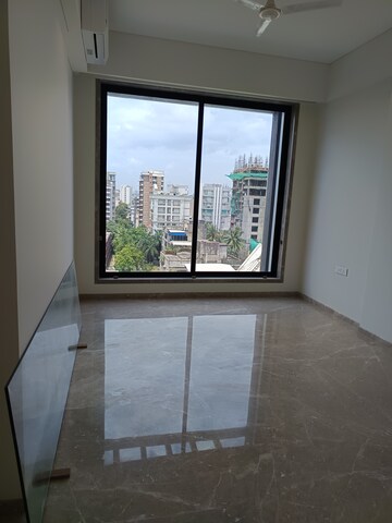 4 BHK Apartment For Sale in Santacruz West