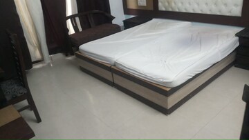 Bedroom in 3.5 BHK Apartment at Souvenir Apartment, Sector 52 – for Rent