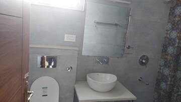 Bathroom in 3.5 BHK Apartment at Souvenir Apartment, Sector 52 – for Rent