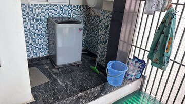 Bathroom in 3.5 BHK Apartment at Souvenir Apartment, Sector 52 – for Rent