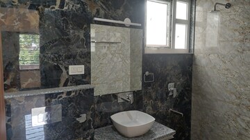 Bathroom in 3.5 BHK Apartment at Souvenir Apartment, Sector 52 – for Rent
