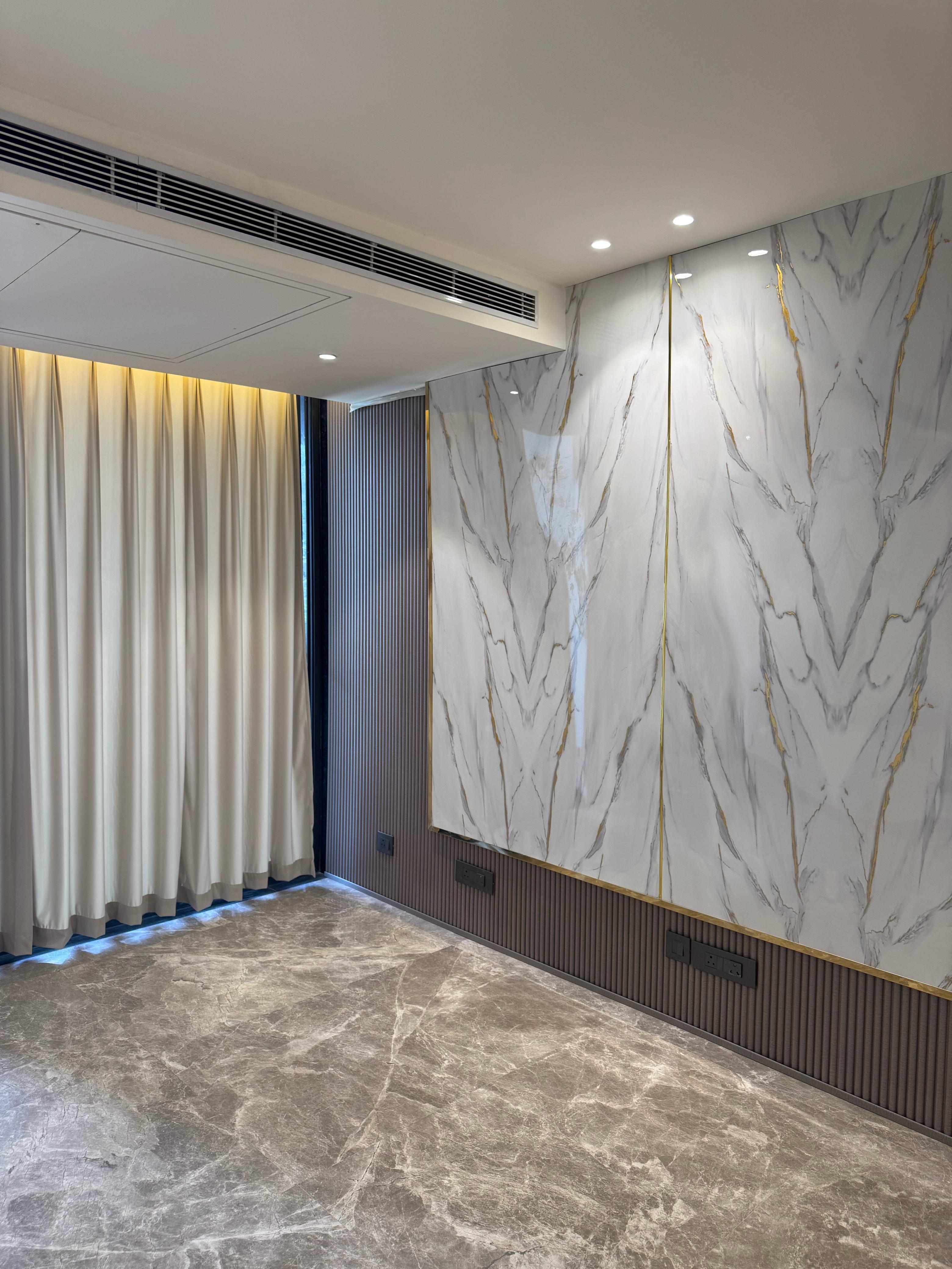 3 BHK + Pooja Room,Servant Room,Study Room,Extra Room Builder Floor For Sale in DLF Phase II