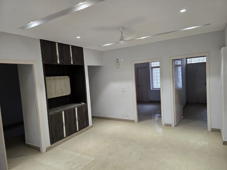 Room, the-arihant-cghs 3 Bedroom 1550 Sq.Ft. Apartment In Sector 56 Gurgaon 8821142
