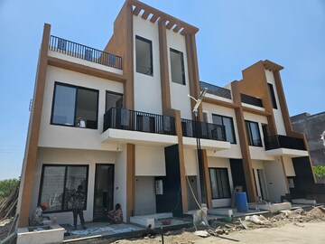 2.5 BHK Independent House – Exterior View View at Ab Bypass Road - for Sale