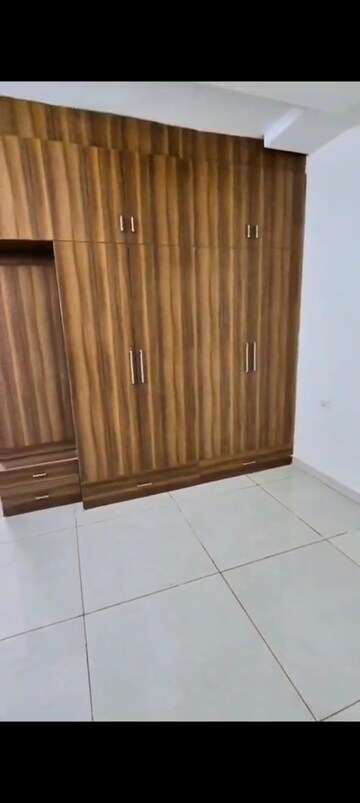Room in 3 BHK Apartment at Dhakoli – for Rent