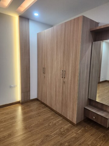 Furnished Amenities in 3 BHK Builder Floor at Palam Vihar – for Rent