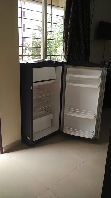 Furnished Amenities in 1 RK Apartment at Koregaon Park Annexe – for Rent