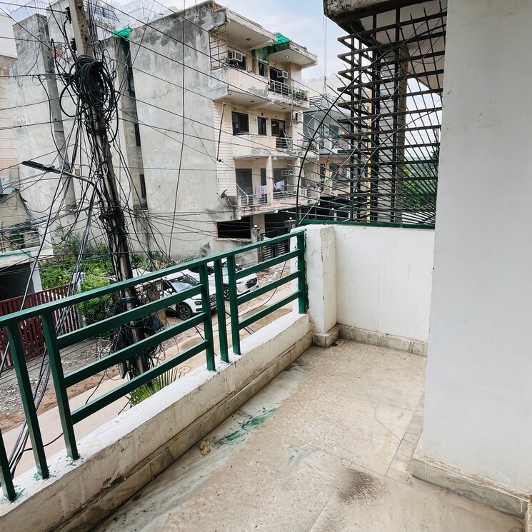 Balcony, paras-pld-homes 2 Bedroom 2025 Sq.Ft. Builder Floor In Sector 42 Faridabad 8821379