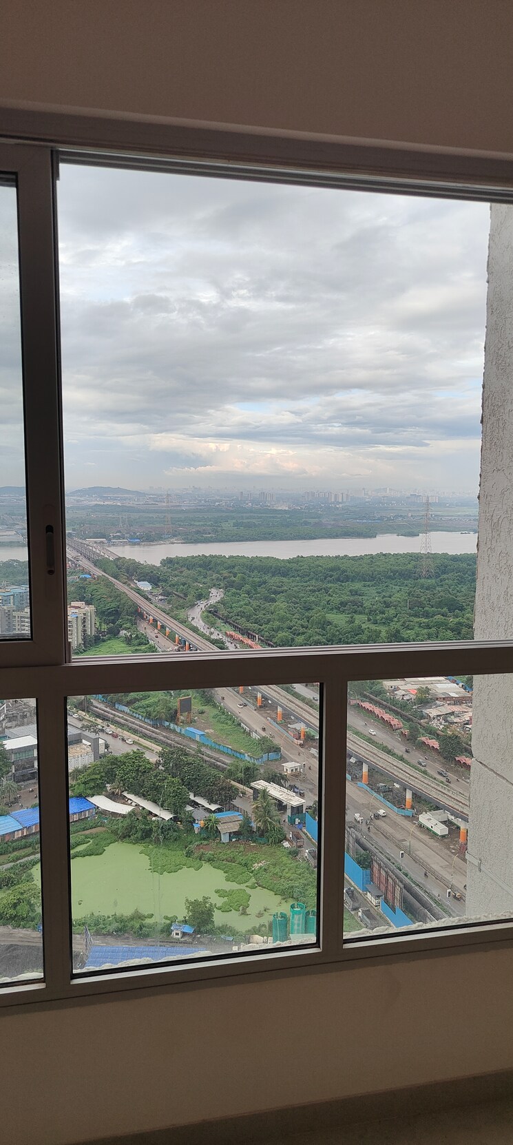 Balcony, piramal-vaikunth 2 Bedroom 900 Sq.Ft. Apartment In Balkum Pada Thane 8821394