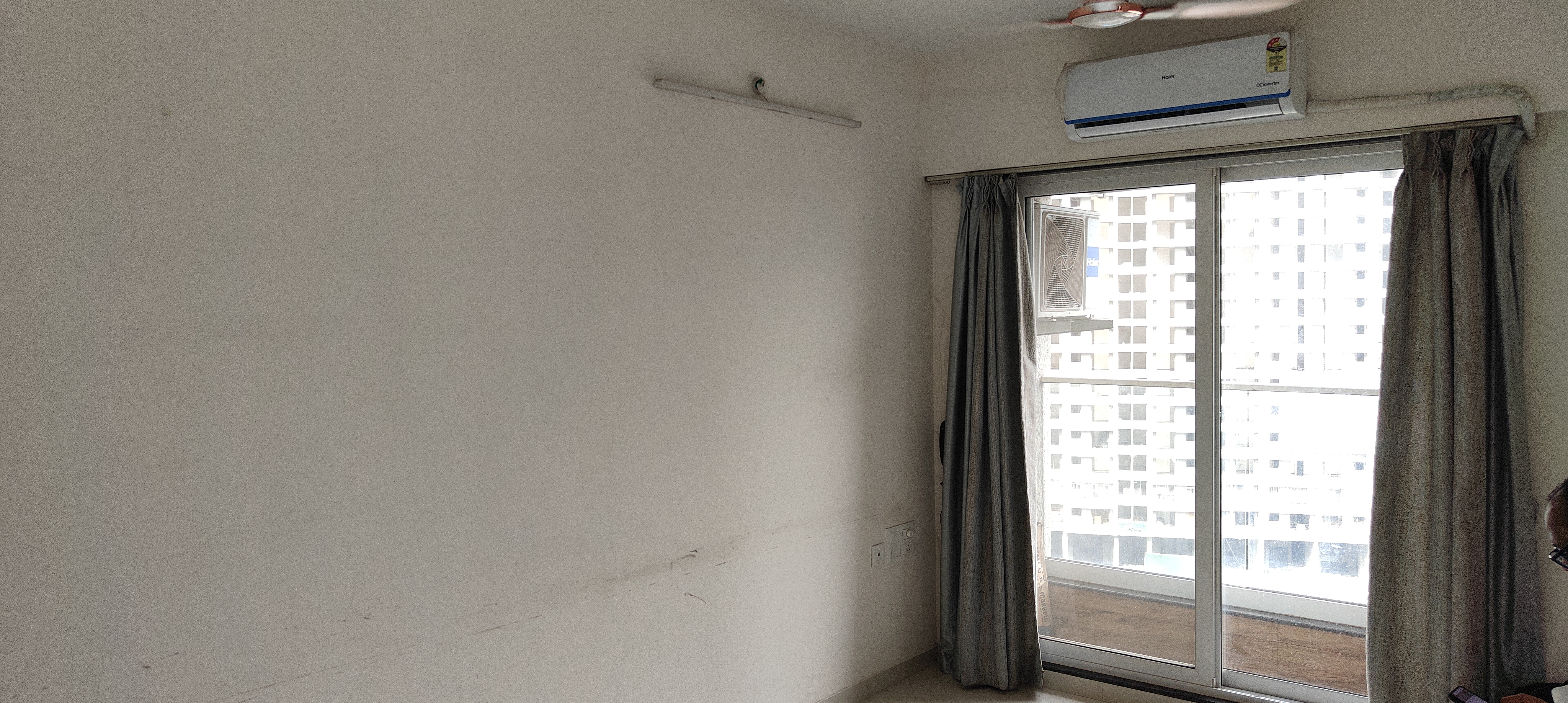 2 BHK Apartment For Rent in Ashar Axis