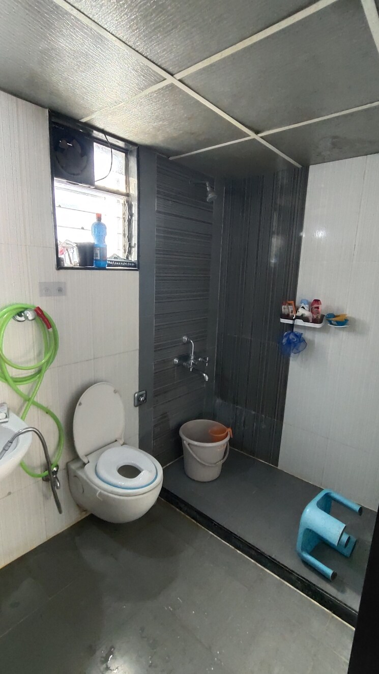 Bathroom, alcon-acacia 2 Bedroom 1400 Sq.Ft. Apartment In Kondhwa Budruk Pune 8821452