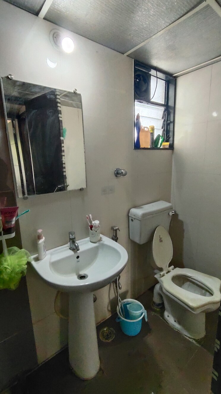 Bathroom, alcon-acacia 2 Bedroom 1400 Sq.Ft. Apartment In Kondhwa Budruk Pune 8821452