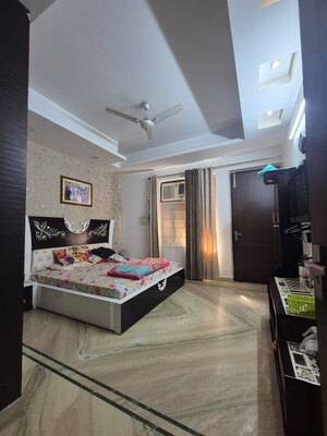 Bedroom in 5 BHK Villa at Itc Silverglades Laburnum, Sector 28 – for Sale