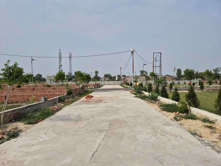 undefined, krishna-iscon-valley  1000 Sq.Ft. Plot In Gosainganj Lucknow 8821543
