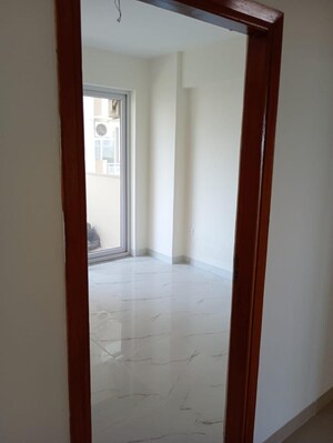 2 BHK Apartment For Sale in Apex Our Bazaar, Sector 37c