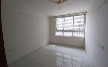 Room in 2 BHK Apartment at Prestige Finsbury Park Hyde, Bagaluru – for Rent