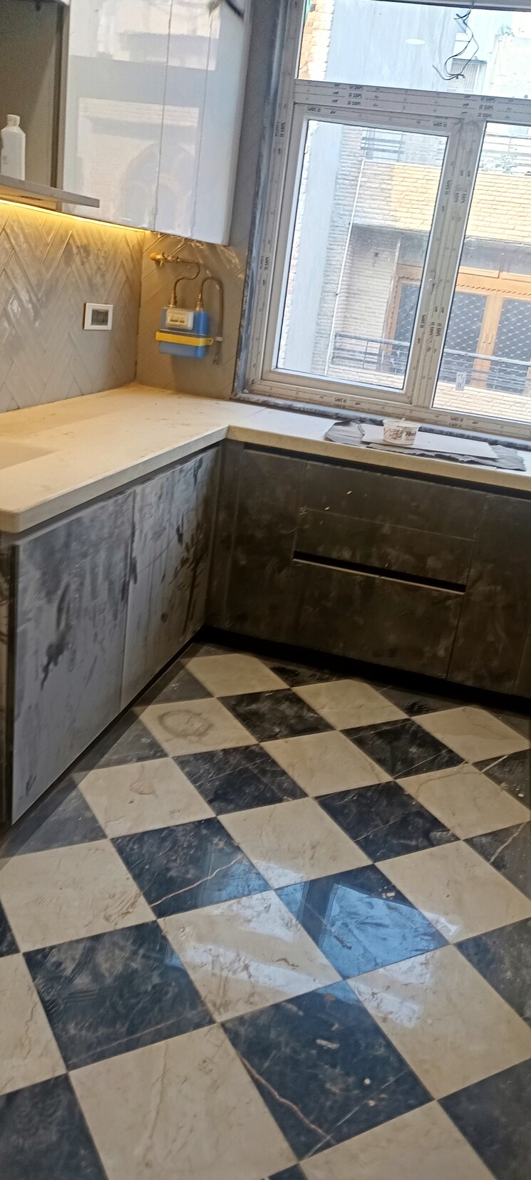 Kitchen, saraswati vihar 3 Bedroom 2500 Sq.Ft. Builder Floor In Saraswati Vihar Delhi 8821564