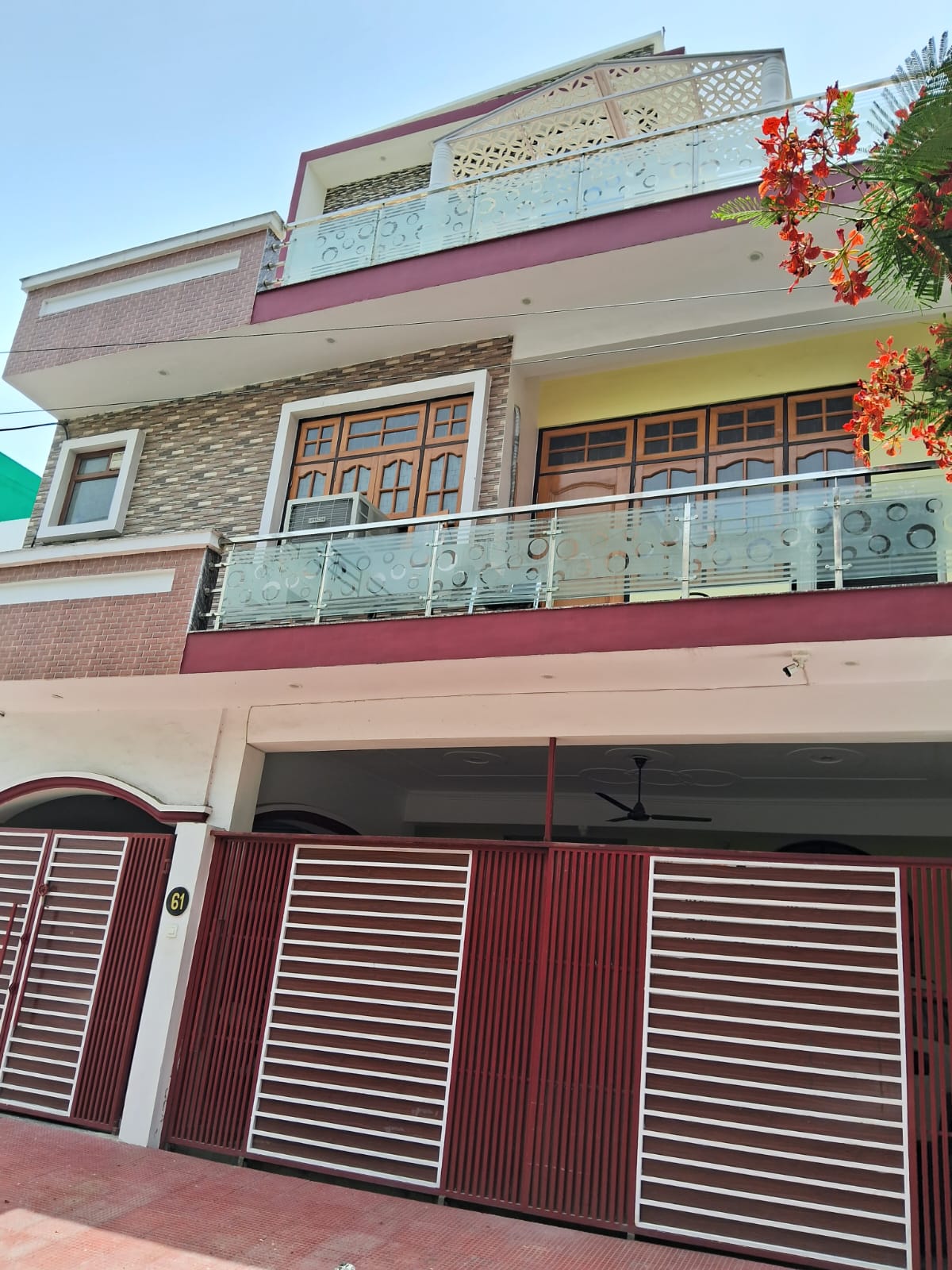 3 BHK + Extra Room Apartment For Rent in Shadab Colony 