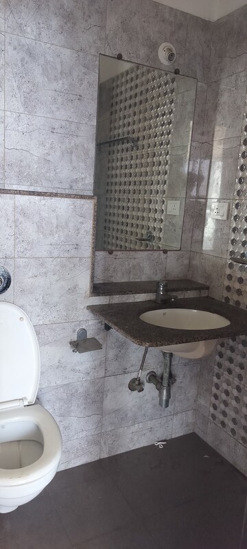 Bathroom in 3 BHK Apartment at Amanora Future Towers, Hadapsar – for Rent
