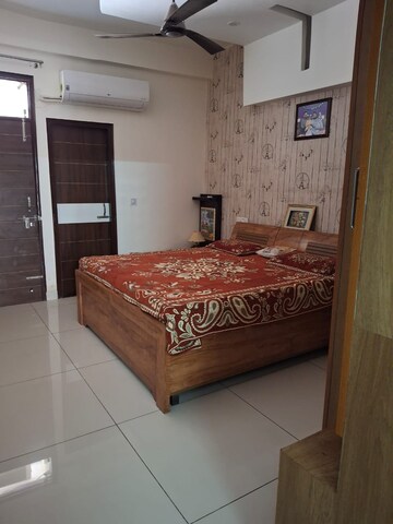Bedroom in 3 BHK Builder Floor at Lake View Complex, Dhakoli – for Rent