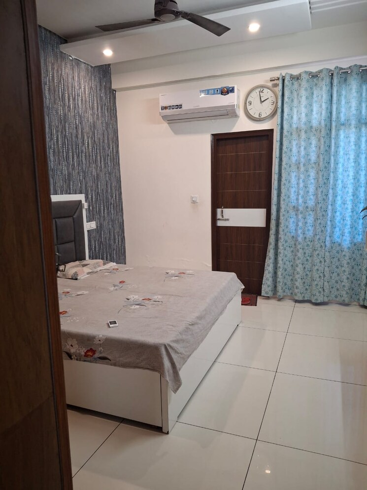 Bedroom, lake-view-complex 3 Bedroom 1500 Sq.Ft. Builder Floor In Dhakoli Zirakpur 8821583