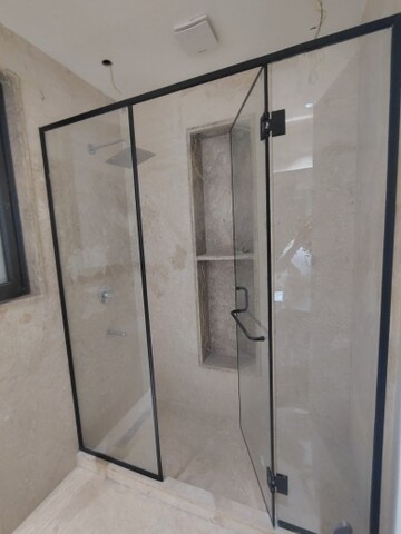 Bathroom in 4 BHK Builder Floor at Sector 57 – for Rent