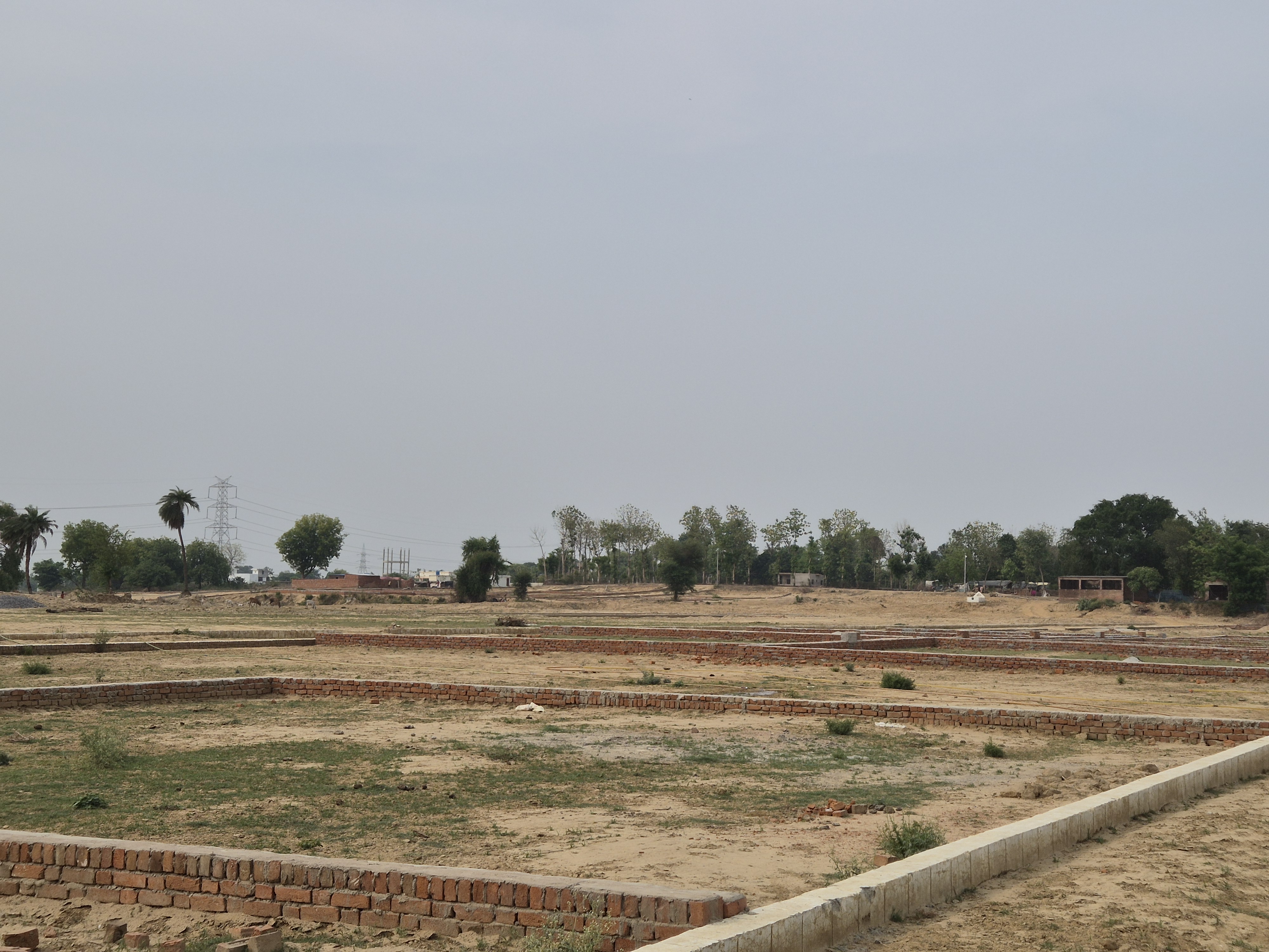 Plot For Sale in Lolai