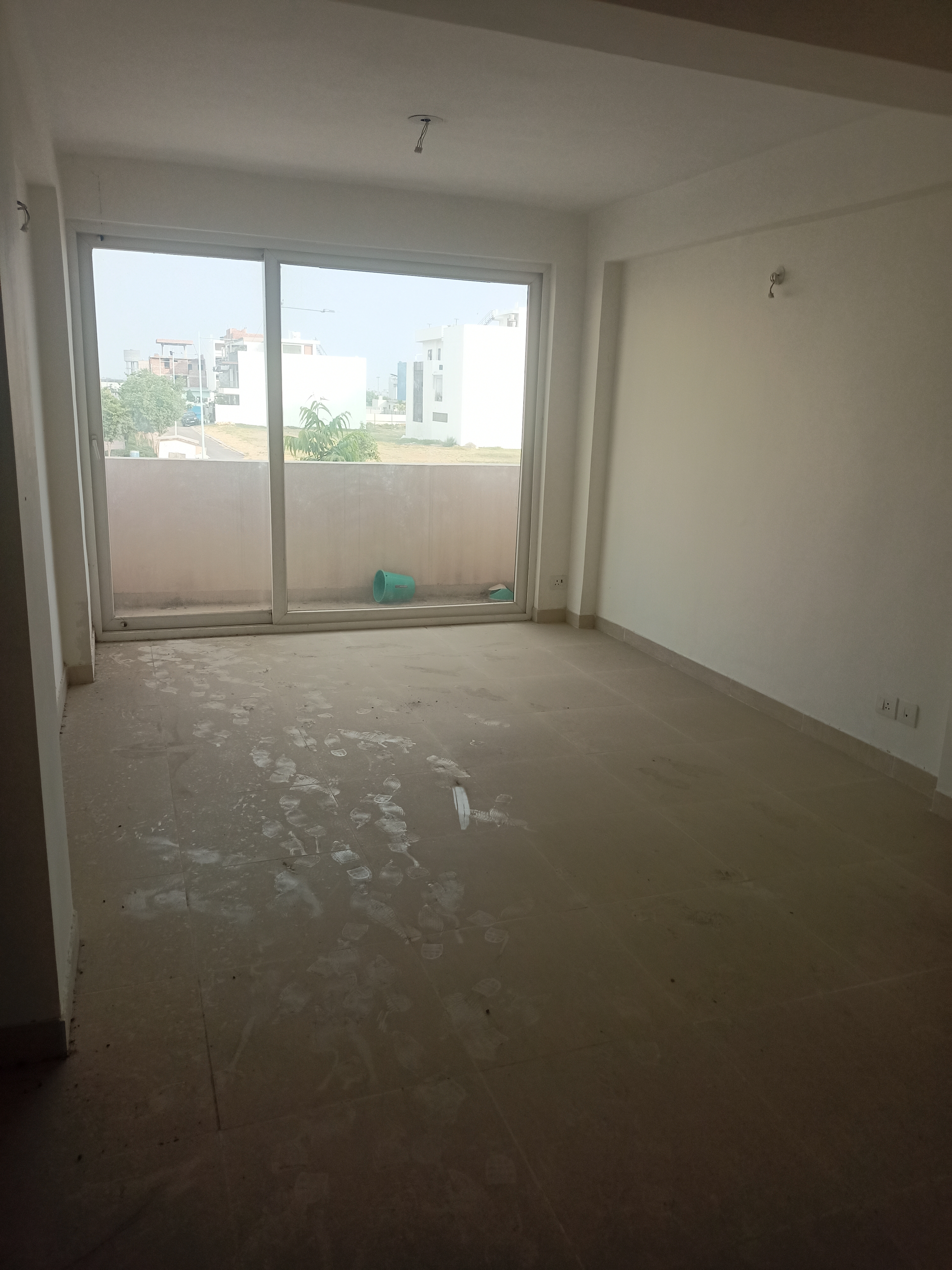 2.5 BHK + Study Room 194 Sq.Yd. Apartment in Wave Aranyam Valley