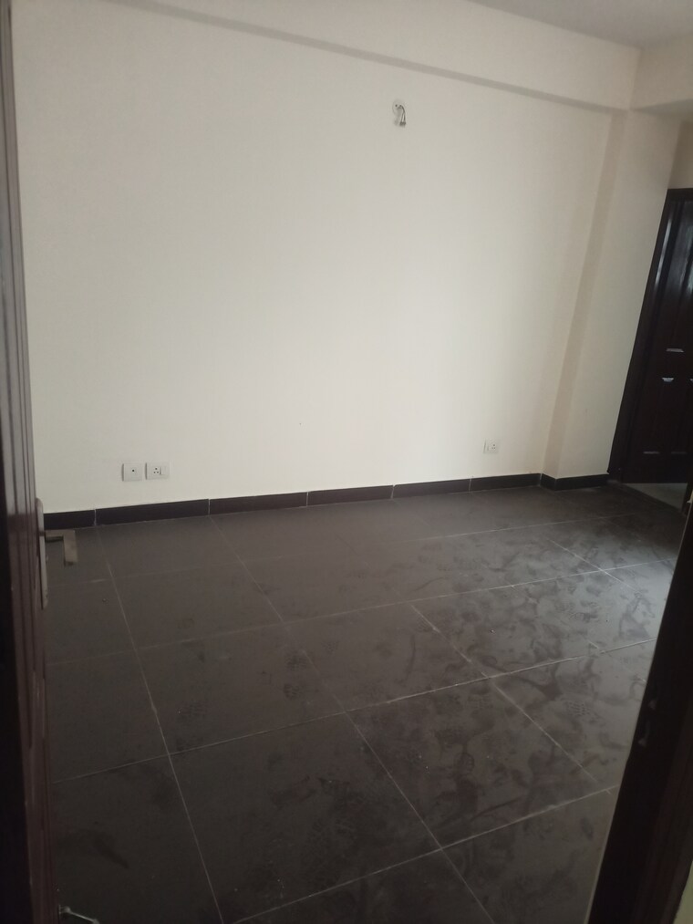 Bedroom, wave-aranyam-valley 2.5 Bedroom 194 Sq.Yd. Apartment In Sector 2 Wave City Ghaziabad 8821681